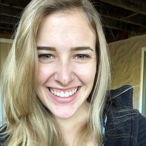 Meet your Posher, Kira